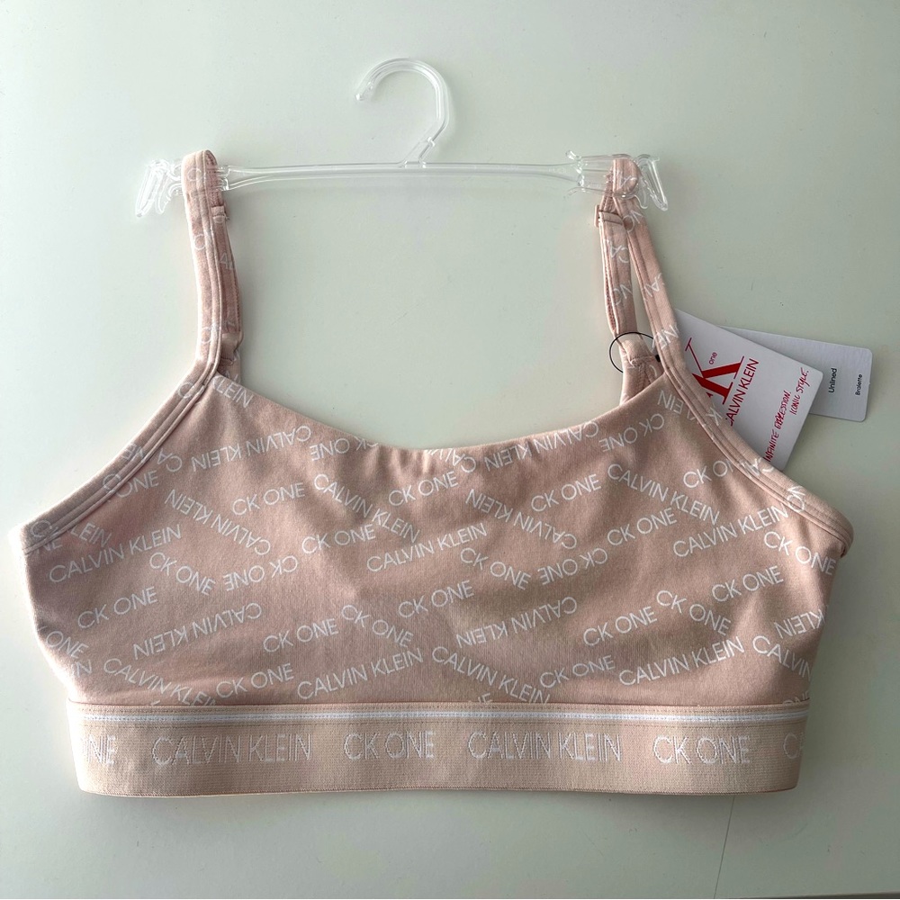 NWT Calvin Klein bralette medium